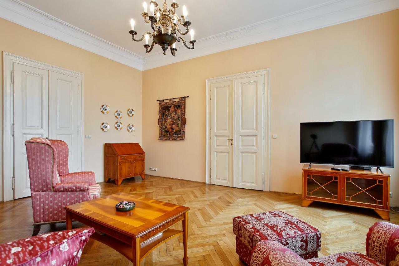 Open Gate Apartment Prague Exterior photo